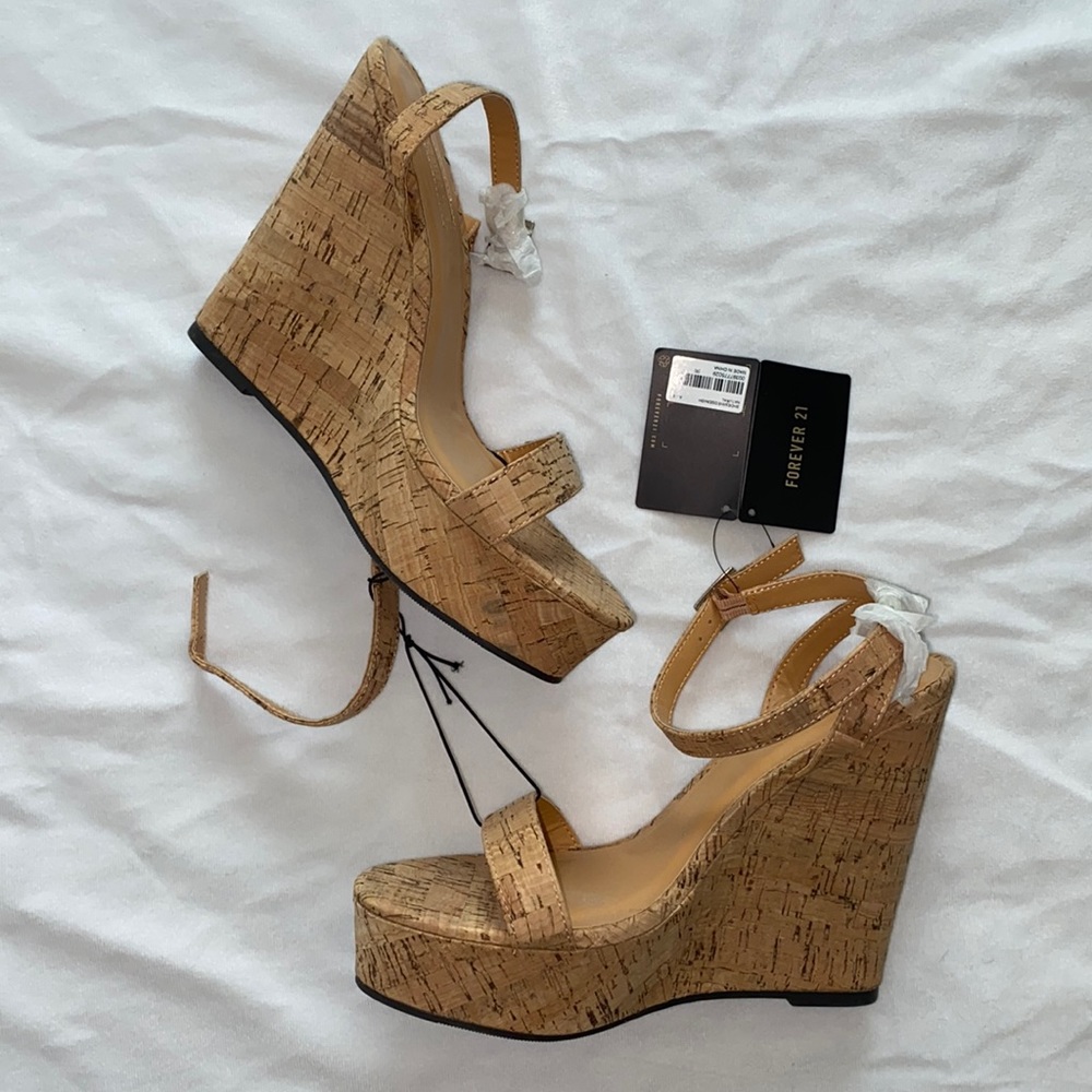 NWT Wedges